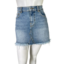 Load image into Gallery viewer, Lulu&#39;s | Women&#39;s Light Blue Fray Mini Jean Skirt | Size: 4
