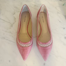 Load image into Gallery viewer, Pour La Victoire | Women&#39;s Pink Leather Snakeskin Braelyn Pointed Toe Flats | Size: 6
