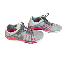 Load image into Gallery viewer, Nike | Women&#39;s Gray and Hot Pink Free Training Shoes | Size: 6
