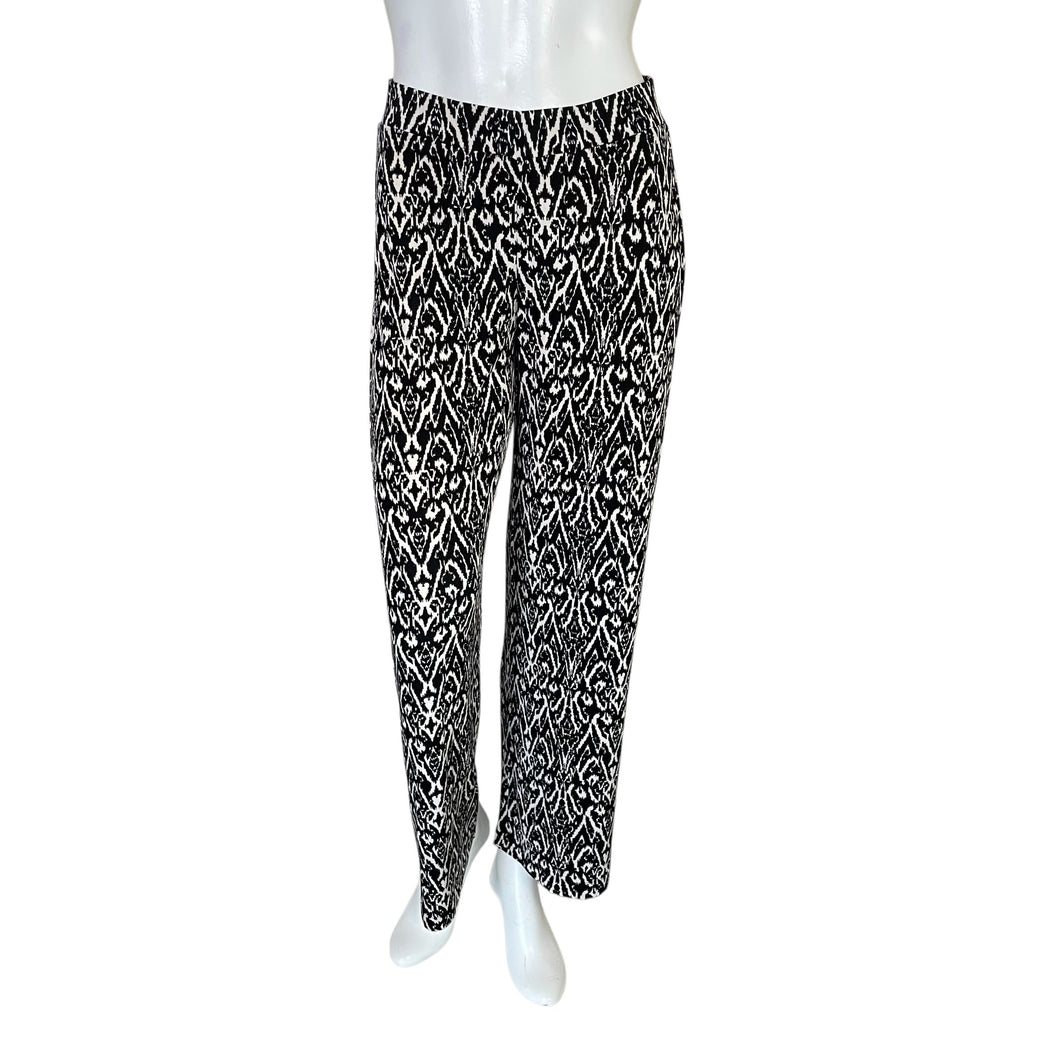 Chico's | Women's Black and Cream Pattern Traveler's Pants | Size: S