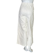 Load image into Gallery viewer, Final Touch | Women&#39;s Cream Wide Leg Trouser Pants | Size: M
