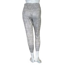 Load image into Gallery viewer, Vuori | Women&#39;s Light Gray Camo Print Drawstring Jogger Pants | Size: S
