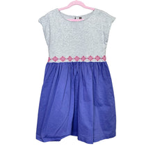 Load image into Gallery viewer, Tea | Kid&#39;s Grey/Purple Dress w/ Pink Flowers | Size: 8Y
