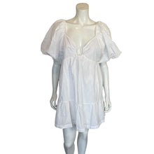 Load image into Gallery viewer, Sim &amp; Sam | Women&#39;s White Short Sleeved Mini Dress with Tags | Size: XL
