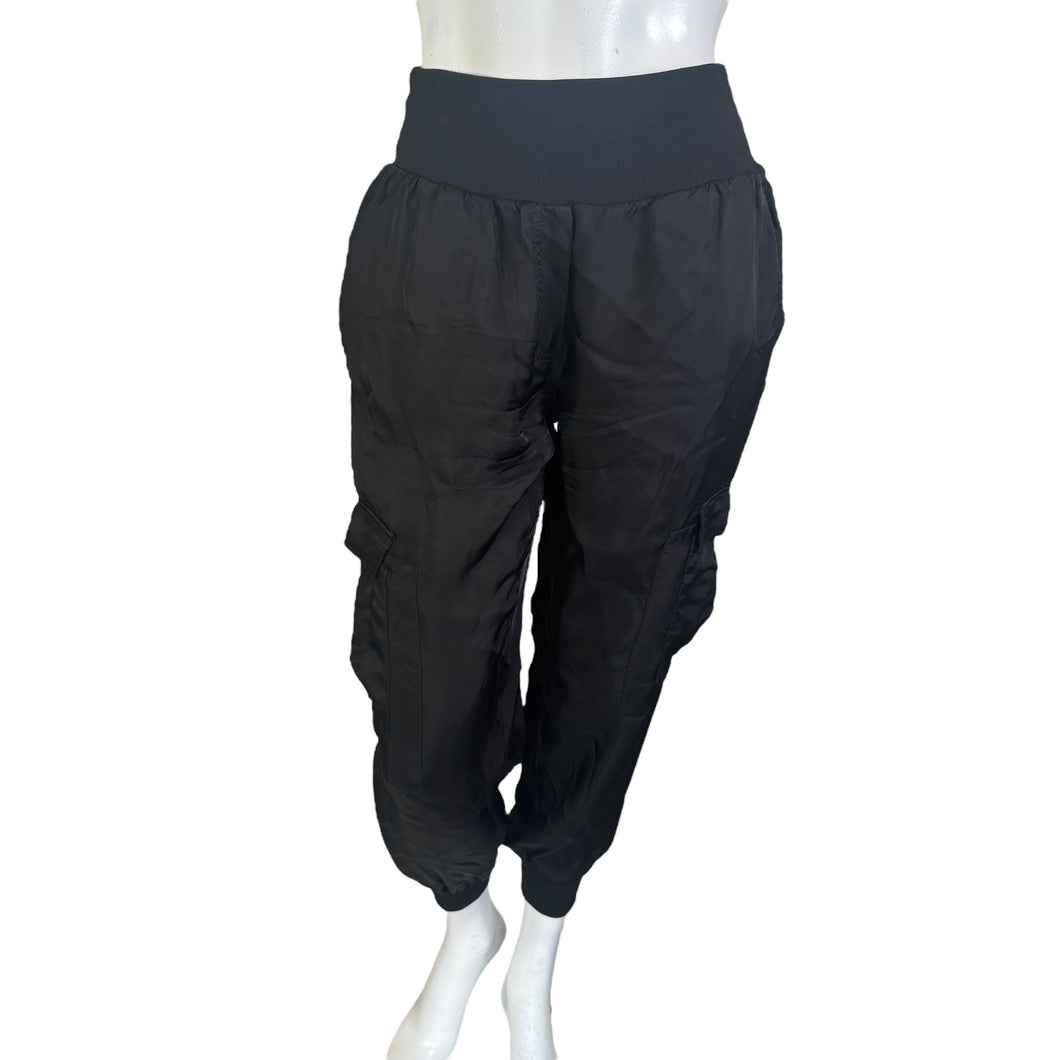 5 A 7 | Women's Black Silky Giles Jogger Pant | Size: S
