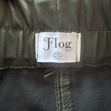Load image into Gallery viewer, Bevy Flog | Women&#39;s Shely Green Vegan w/ Rose Gold Tie | Size: 25
