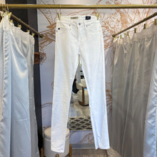 Load image into Gallery viewer, Adriano Goldschmied | Women&#39;s White The Prima Mid-Rise Cigarette Pants | Size: 25
