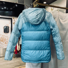 Load image into Gallery viewer, Blue Patagonia Patagonia | Women&#39;s Light Blue Fitz Roy Down Parka Jacket | Size: XS, XS
