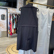 Load image into Gallery viewer, Lululemon | Women&#39;s Black Dual Zip Collar Sleeveless Jacket | Size: L
