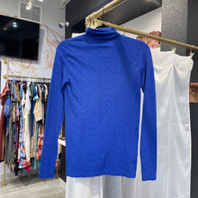 Load image into Gallery viewer, Athleta | Women&#39;s Blue and Black Athletic Turtleneck Top | Size: S
