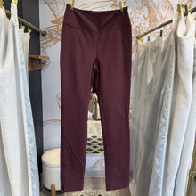 Load image into Gallery viewer, Athleta | Women&#39;s Burgundy Wander Slim Ankle Pants | Size: 0

