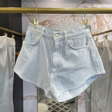 Load image into Gallery viewer, Zara | Women&#39;s Light Wash High Rise Shorts | Size: 6
