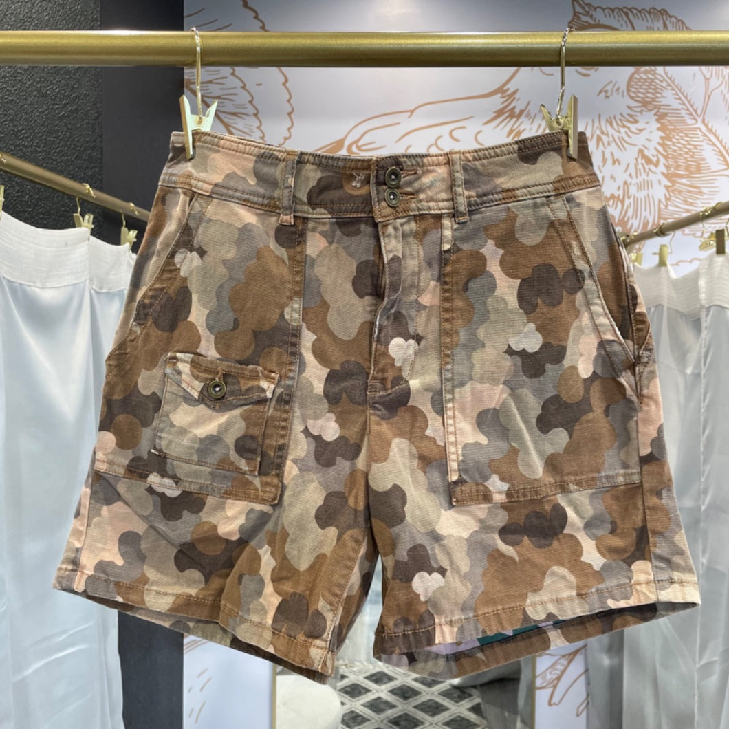 Anthropololgie | Women's Camo The Wanderer Shorts | Size: 29