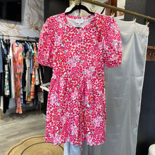Load image into Gallery viewer, Sugar Lips | Women&#39;s Floral Print Puff Sleeve Dress | Size: XS
