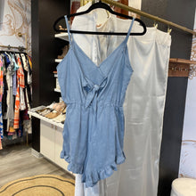 Load image into Gallery viewer, Women&#39;s Blue Linen Blend Ruffle Romper | Size: S
