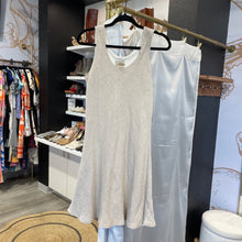 Load image into Gallery viewer, Sara Sturgeon | Women&#39;s Vintage Tan 100% Linen Flare Dress | Size: S
