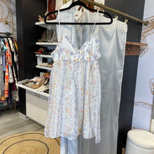 Load image into Gallery viewer, Lulu&#39;s | Women&#39;s White and Blue Floral Dress | Size: M
