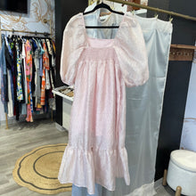 Load image into Gallery viewer, Anthropologie | Women&#39;s Light Pink Long Dress | Size: S
