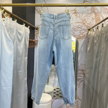 Load image into Gallery viewer, TRT | Women&#39;s Light Blue Jogger Jeans | Size: XS
