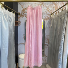 Load image into Gallery viewer, Mi Ami | Women&#39;s Pink Wide Leg Pants | Size: S
