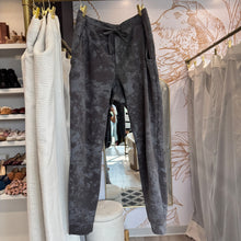 Load image into Gallery viewer, Lululemon | Men&#39;s Astral Graphite Gray City Sweat Jogger French Terry 29&quot; | Size: S
