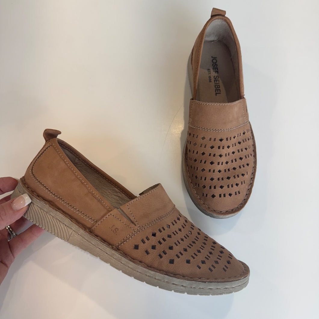 Josef Seibel | Women's Brown Sofie 27 | Size: 38