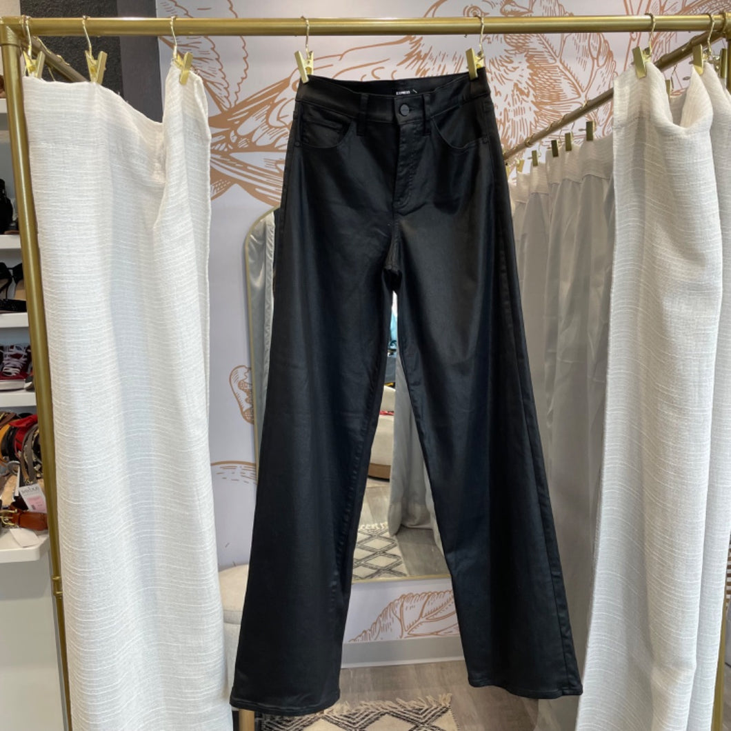 Express | Women's Black Coated High Rise Wide Leg Jeans | Size: 2