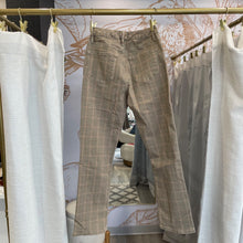 Load image into Gallery viewer, Frame | Women&#39;s Tan Plaid Ankle Jeans | Size: 26
