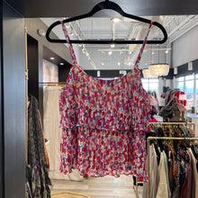 Load image into Gallery viewer, Fab&#39;rik | Women&#39;s Pink and Red Floral Print Pleat Tier Tank | Size: S
