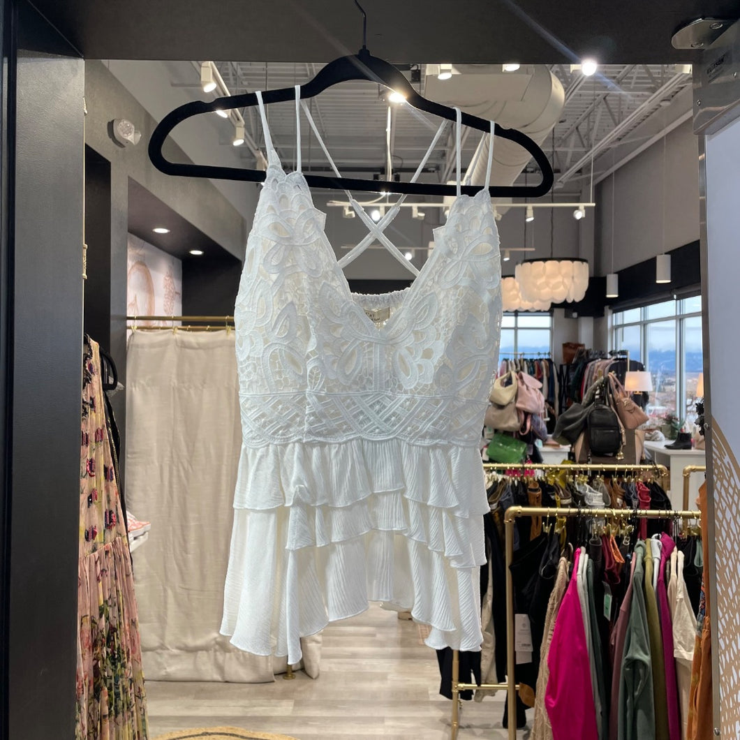 Chelsea & Violet | Women's White Embroidered Tank | Size: XS