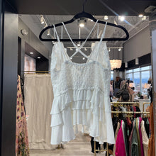 Load image into Gallery viewer, Chelsea &amp; Violet | Women&#39;s White Embroidered Tank | Size: XS
