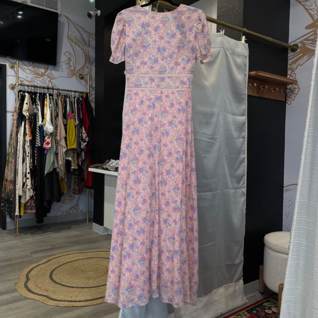 love shack fancy pink floral dress LoveShackFancy Chaya Hot Minidress Sz 6 AUTHENTIC NWT and a fitted bodice Love Shack Fancy Size 8