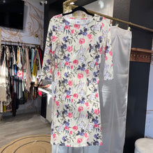 Load image into Gallery viewer, Mama Licious | Women&#39;s Cream Floral Print Maternity Dress | Size: XS
