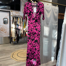 Load image into Gallery viewer, Molly | Women&#39;s Pink and Black Floral Print Dres | Size: S
