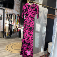 Load image into Gallery viewer, Molly | Women&#39;s Pink and Black Floral Print Dres | Size: S
