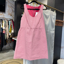 Load image into Gallery viewer, I Love Ronson | Women&#39;s Pink and White Pattern Open Back Shift Dress | Size: L
