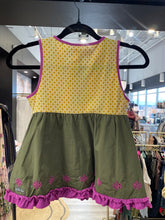 Load image into Gallery viewer, Matilda Jane | Girl&#39;s Yellow and Green Ruffle Bottom Sleeveless Top | Size: 10Y
