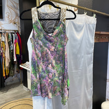 Load image into Gallery viewer, Anthropologie | Women's H-15 Watercolor Sleeveless Blouse | Size: 2
