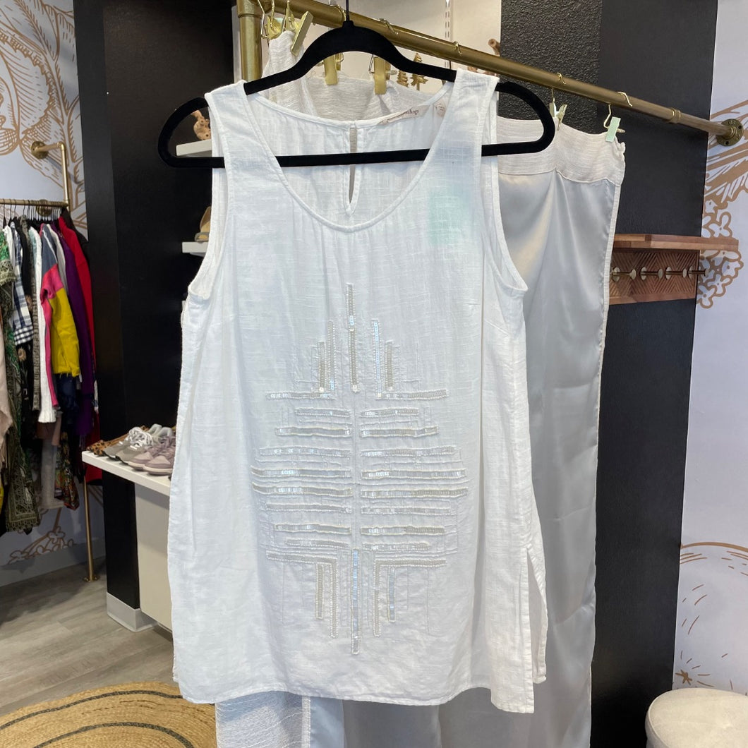 Soft Surroundings | Women's Cream and Bead Sleeveless Top | Size: S