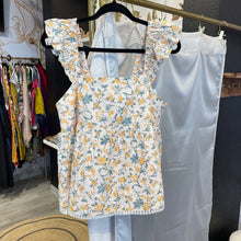 Load image into Gallery viewer, &amp; Merci | Women&#39;s Tan and Yellow Floral Print Ruffle Sleeve Tank Top | Size: L
