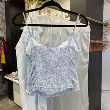 Load image into Gallery viewer, ASTR | Women&#39;s Light Blue and Purple Floral Print Tank Top | Size: M
