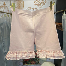 Load image into Gallery viewer, Matilda Jane | Girl&#39;s Light Pink Ruffle Bottom Shorts | Size: 10Y
