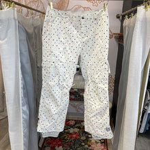 Load image into Gallery viewer, Burton | Women&#39;s Cream Square Print Lucky Snowboarding Pants | Size: XL
