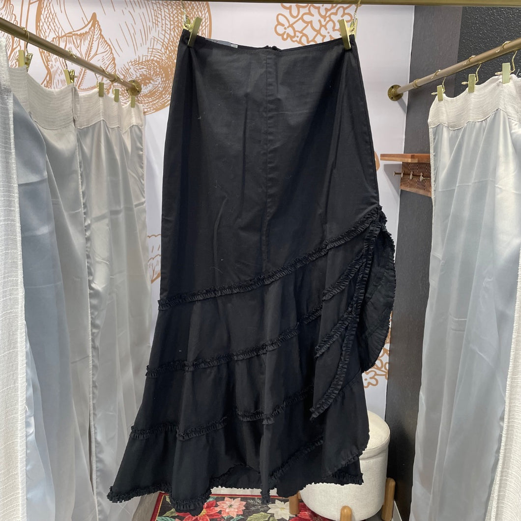 Polli Says | Women's Black Ruffle Maxi Skirt | Size: 2