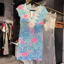 Load image into Gallery viewer, Lilly Pulitzer | Women's Blue and Pink Embroidered Collar Short Sleeve Dress | Size: XS
