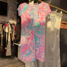 Load image into Gallery viewer, Front view Lilly Pulitzer seashell print sleeveless dress
