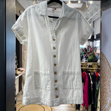 Load image into Gallery viewer, Anthropologie | Women's Pilcro Button Down Tunic Top | Size: S
