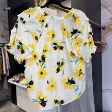 Load image into Gallery viewer, Ann Taylor | Women&#39;s White and Yellow Floral Blouse | Size: S
