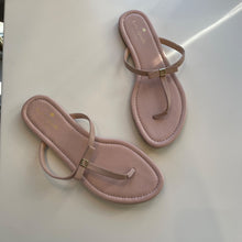 Load image into Gallery viewer, Kate Spade | Women's Light Pink Thong Sandals | Size: 8
