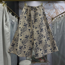 Load image into Gallery viewer, Seokwoon Yoon | Women's Cream and Navy Print Cropped Pants | Size: M
